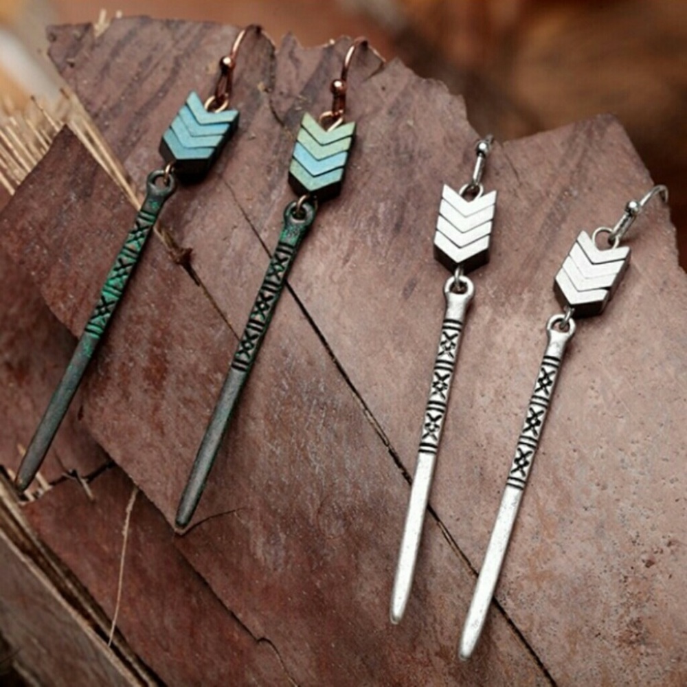 PATINA Chevron hematite dangle earrings - Picture 4 of 6